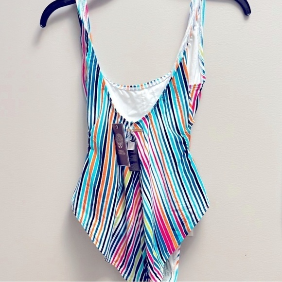 Vince Camuto Striped Women's High-Leg Cut-Out One-Piece Swimsuit swimwear 10 New - Picture 10 of 12